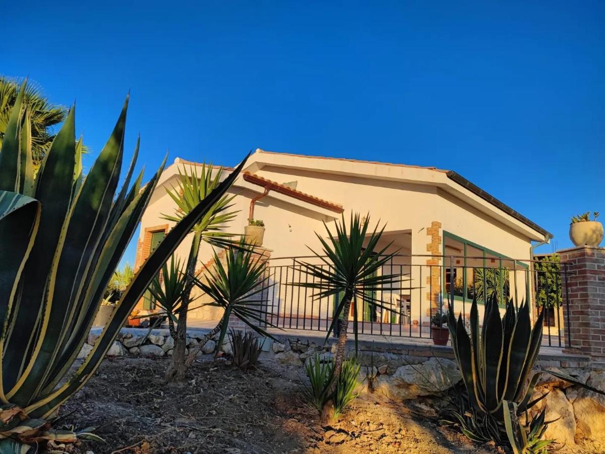 Vila Il Casale Di Bovo Marina Montallegro Exteriér fotografie