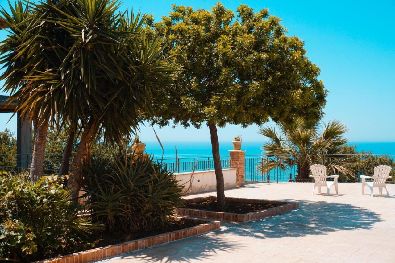Vila Il Casale Di Bovo Marina Montallegro Exteriér fotografie